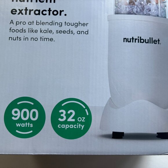 NEW Nutribullet Pro 900 Series - Matte White: 900-Watt Personal Blender, Smoothi - Picture 7 of 12